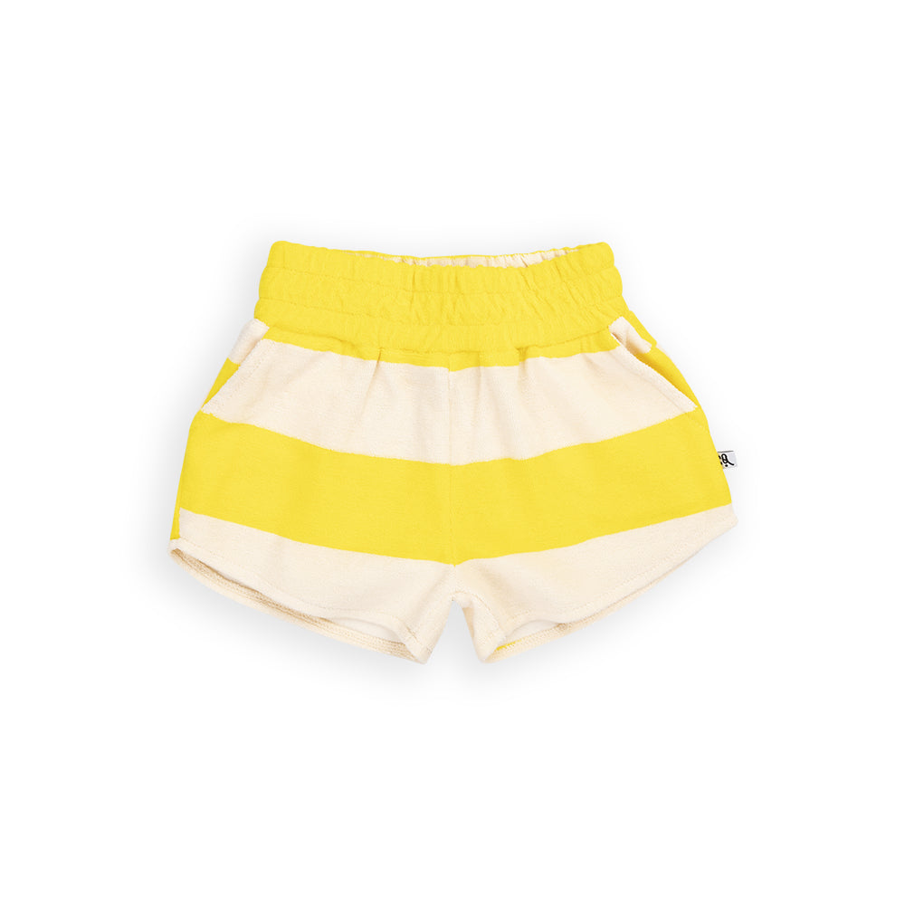 Sporty girl shorts yellow stripes, Carlijnq